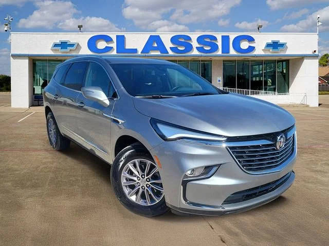 2023 Buick Enclave Essence FWD photo