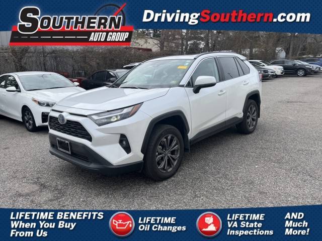 2023 Toyota RAV4 Hybrid XLE Premium AWD photo