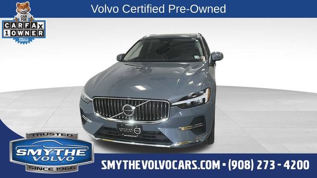 2023 Volvo XC60 Plus Bright Theme AWD photo