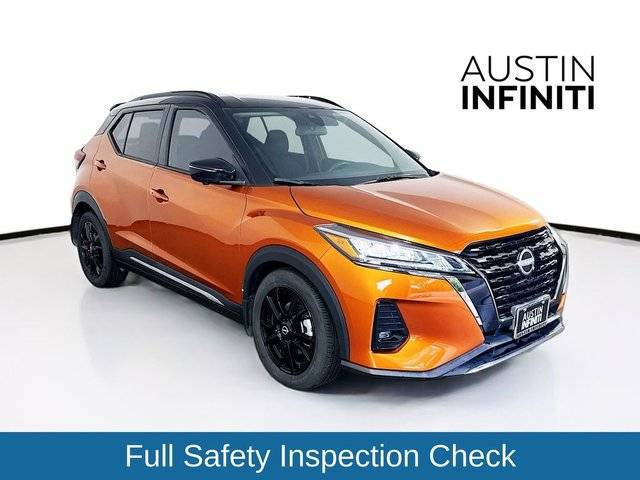 2023 Nissan Kicks SR FWD photo