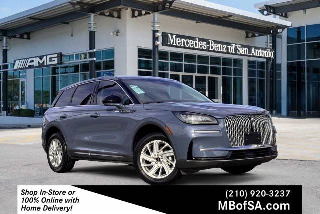 2023 Lincoln Corsair Standard FWD photo