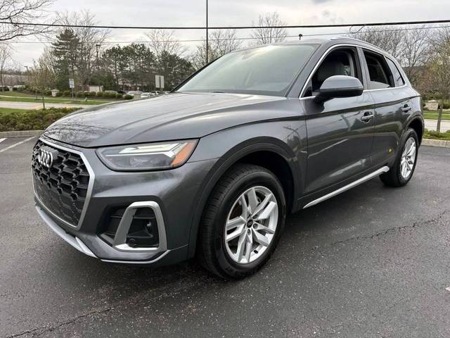 2023 Audi Q5 S line Premium AWD photo