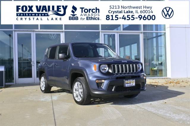 2023 Jeep Renegade Latitude 4WD photo