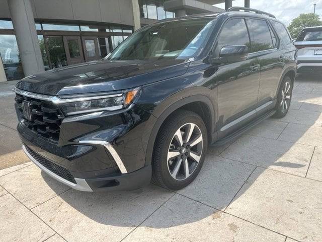 2023 Honda Pilot Elite AWD photo