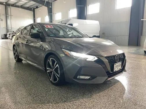 2023 Nissan Sentra SR FWD photo