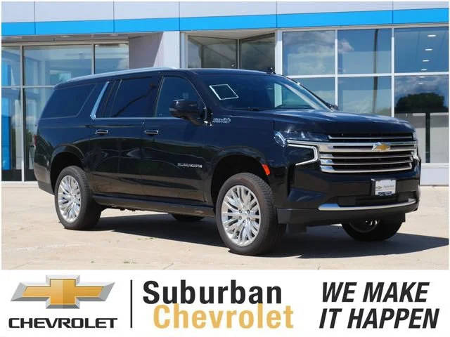 2023 Chevrolet Suburban High Country 4WD photo