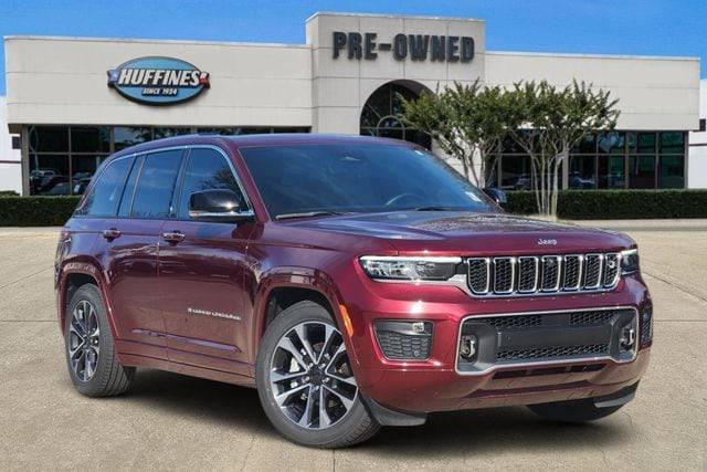 2023 Jeep Grand Cherokee Overland 4WD photo