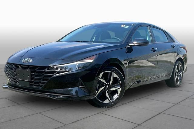 2023 Hyundai Elantra SEL FWD photo