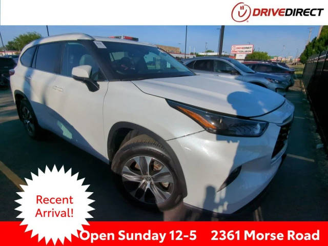 2023 Toyota Highlander XLE AWD photo