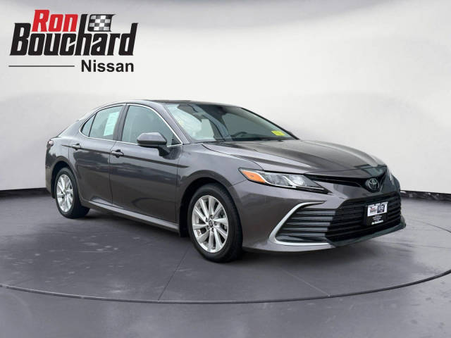 2023 Toyota Camry LE AWD photo