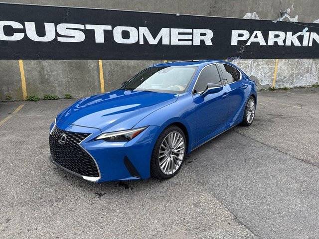 2023 Lexus IS IS 300 RWD photo