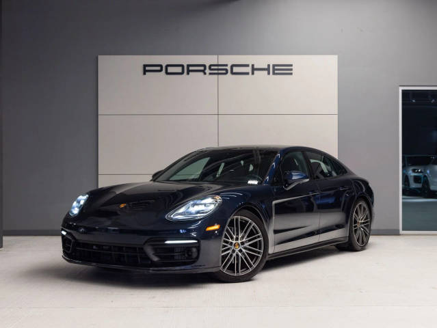 2023 Porsche Panamera 4 Platinum Edition AWD photo