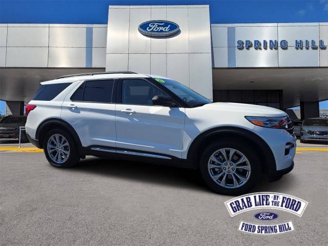 2023 Ford Explorer XLT RWD photo