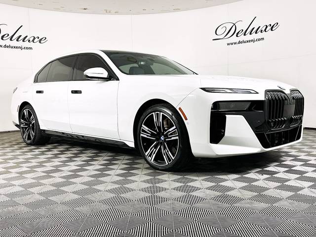2023 BMW 7 Series 760i xDrive AWD photo