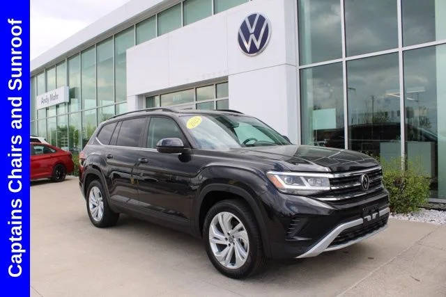2023 Volkswagen Atlas 3.6L V6 SE w/Technology AWD photo