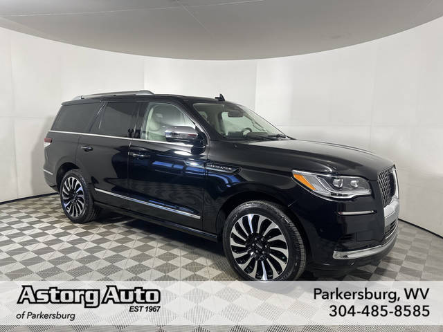 2023 Lincoln Navigator Black Label 4WD photo