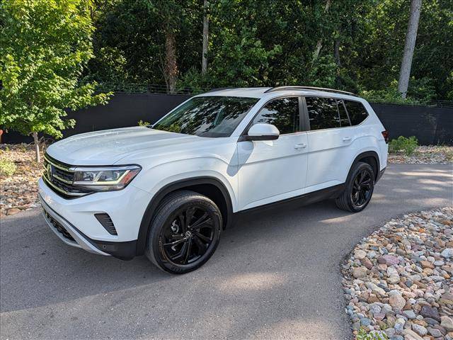 2023 Volkswagen Atlas 2.0T SE w/Technology FWD photo
