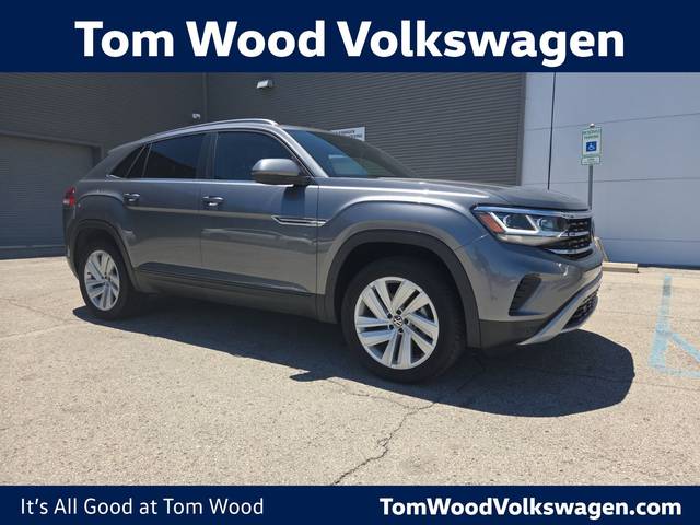 2023 Volkswagen Atlas Cross Sport 2.0T SE w/Technology AWD photo