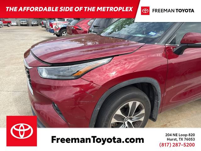2023 Toyota Highlander XLE FWD photo