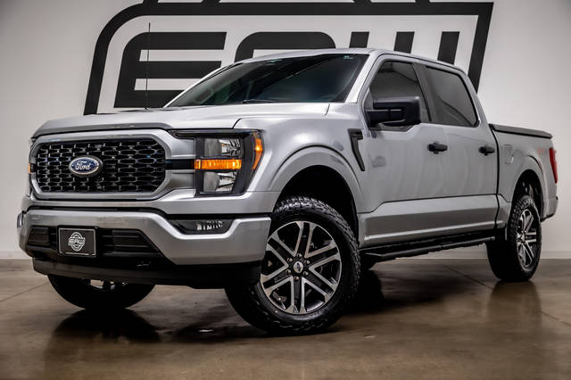 2023 Ford F-150 XL 4WD photo