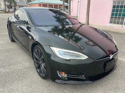 2020 Tesla Model S  AWD photo