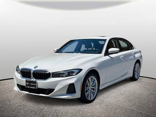 2023 BMW 3 Series 330i xDrive AWD photo