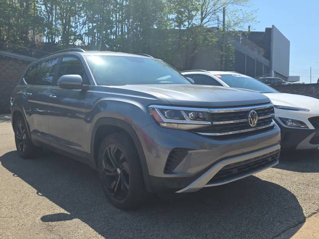 2023 Volkswagen Atlas 3.6L V6 SE w/Technology AWD photo