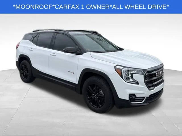 2023 GMC Terrain AT4 AWD photo