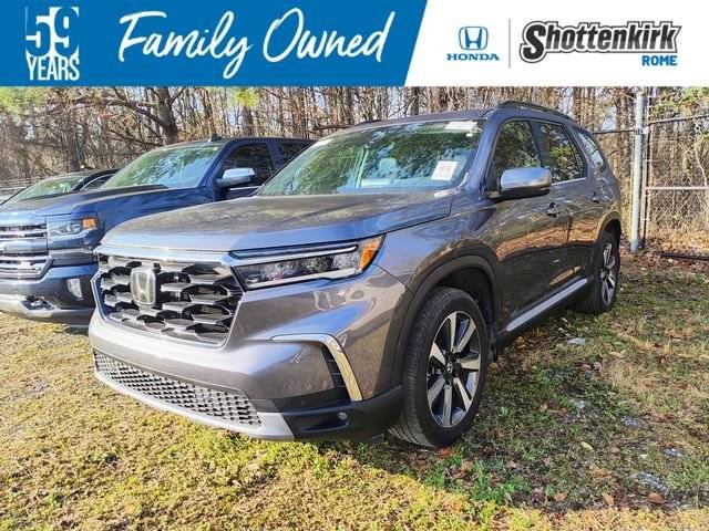 2023 Honda Pilot Touring AWD photo