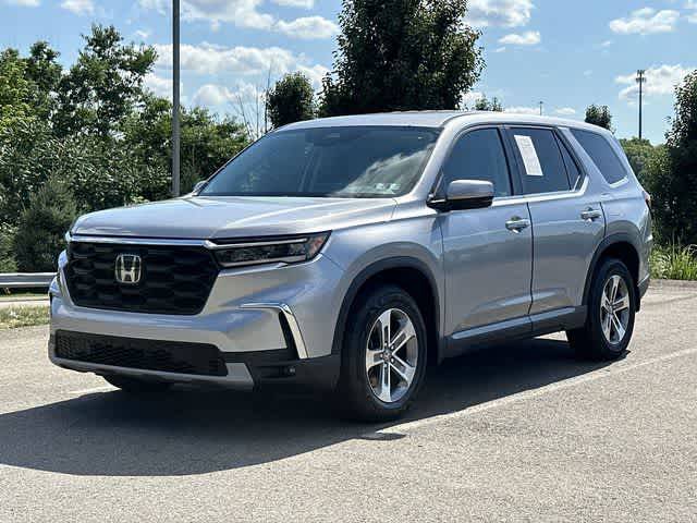 2023 Honda Pilot EX-L 8 Passenger AWD photo