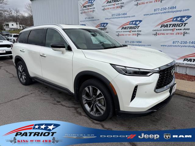 2023 Infiniti QX60 LUXE AWD photo