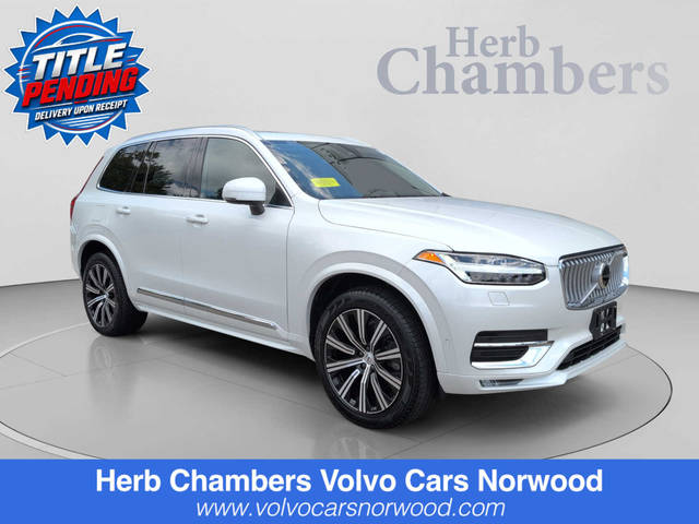 2023 Volvo XC90 Plus AWD photo