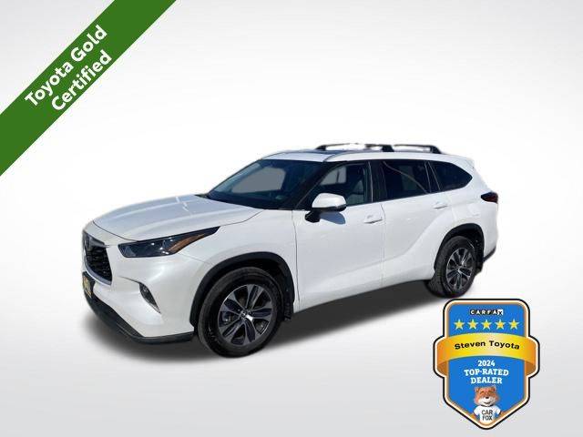 2023 Toyota Highlander XLE FWD photo