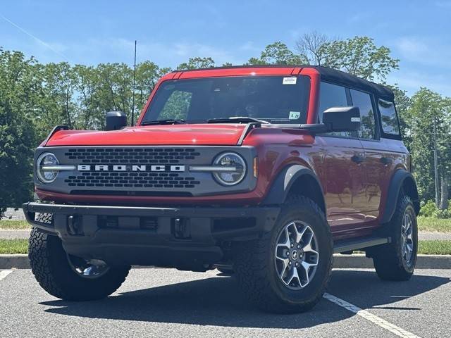 2023 Ford Bronco 4 Door Black Diamond 4WD photo