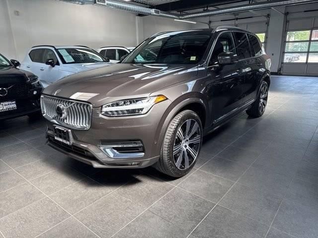 2023 Volvo XC90 Ultimate AWD photo