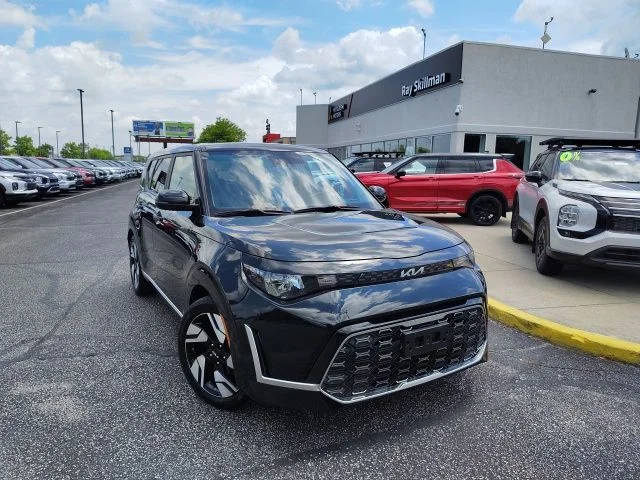 2023 Kia Soul GT-Line FWD photo