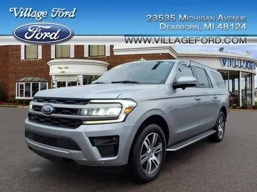 2023 Ford Expedition Max XLT 4WD photo