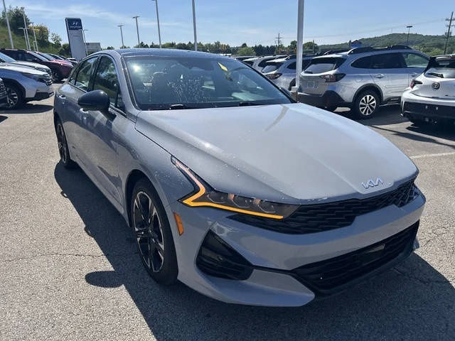 2023 Kia K5 GT-Line FWD photo