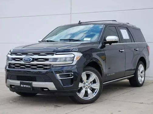 2023 Ford Expedition Platinum 4WD photo