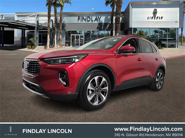 2023 Ford Escape Platinum AWD photo