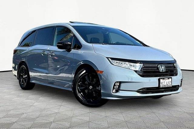 2023 Honda Odyssey Sport FWD photo