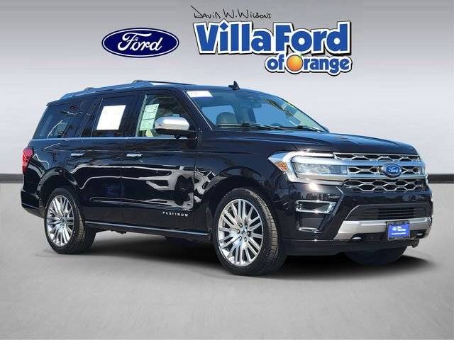 2023 Ford Expedition Platinum 4WD photo