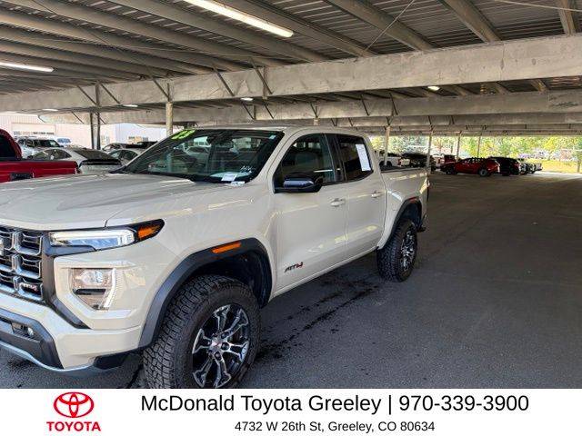 2023 GMC Canyon 4WD AT4 4WD photo