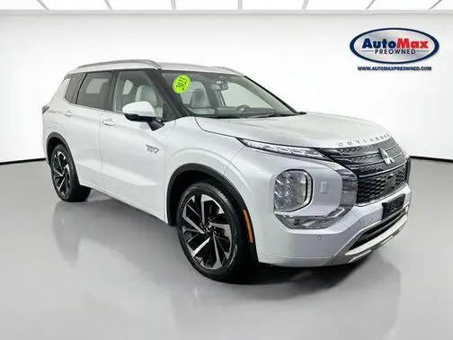2023 Mitsubishi Outlander SEL AWD photo