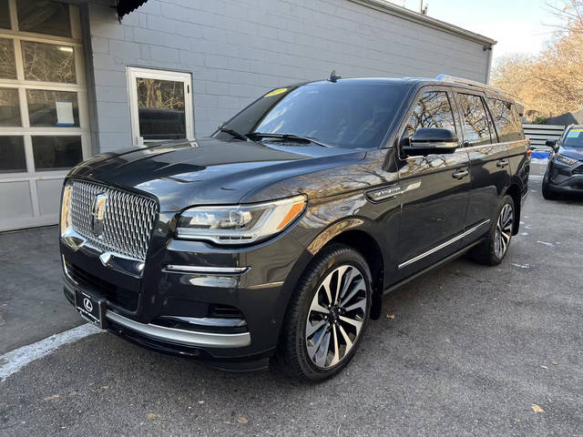 2023 Lincoln Navigator Reserve 4WD photo