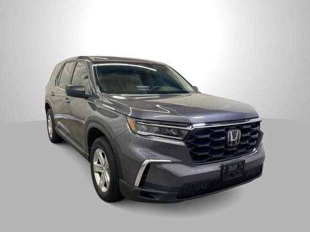 2023 Honda Pilot LX AWD photo