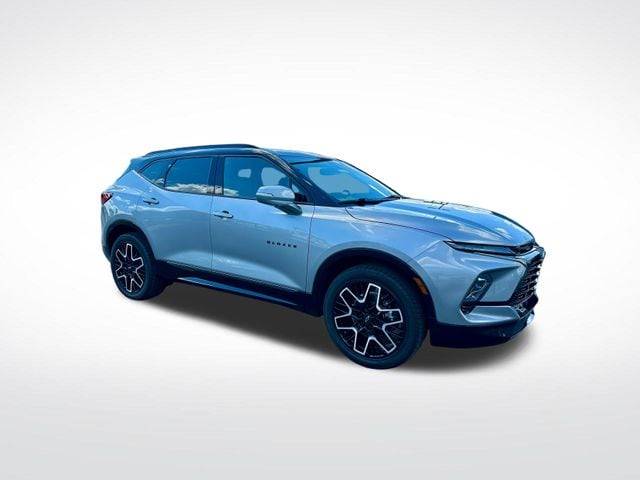 2023 Chevrolet Blazer RS FWD photo