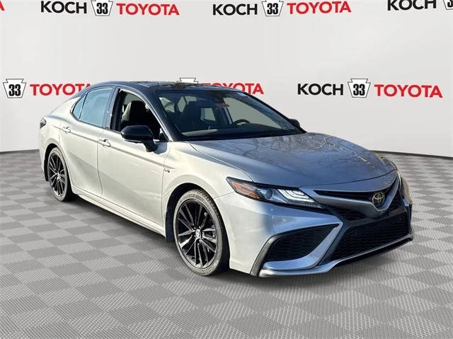 2023 Toyota Camry XSE V6 FWD photo