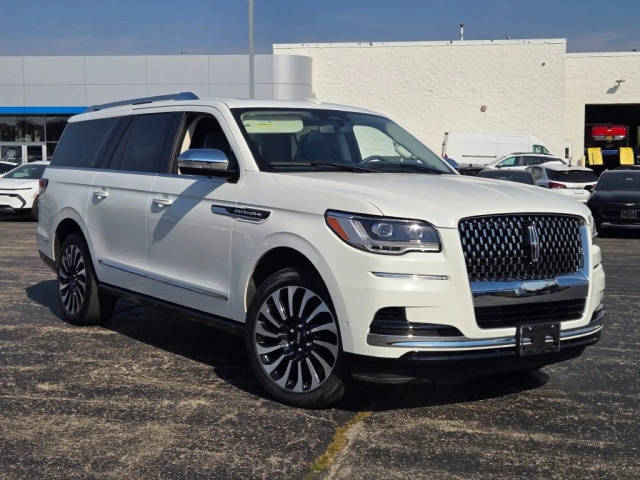 2023 Lincoln Navigator L Black Label 4WD photo