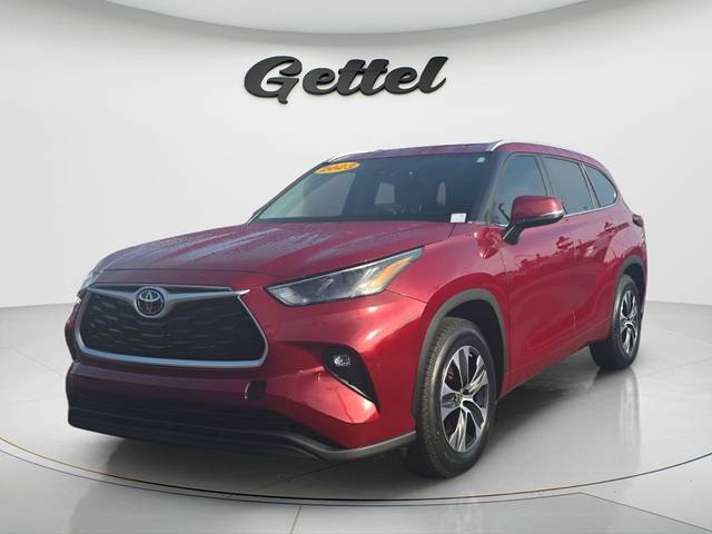 2023 Toyota Highlander XLE FWD photo